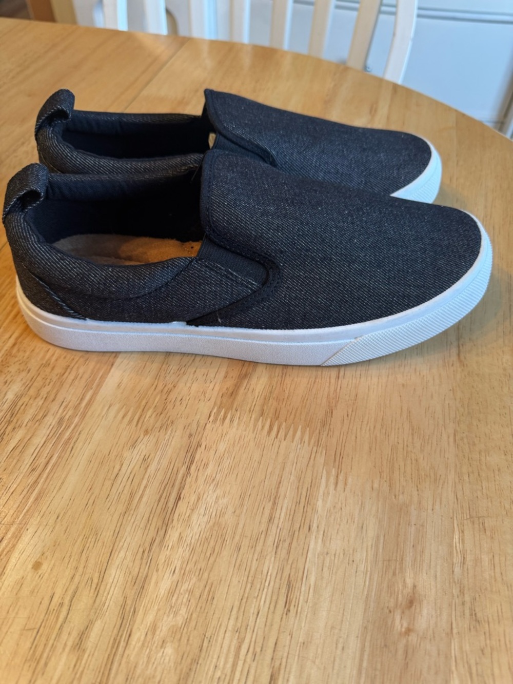 Maurices Black Slip-On Canvas Women’s Sneakers - Picture 2 of 3
